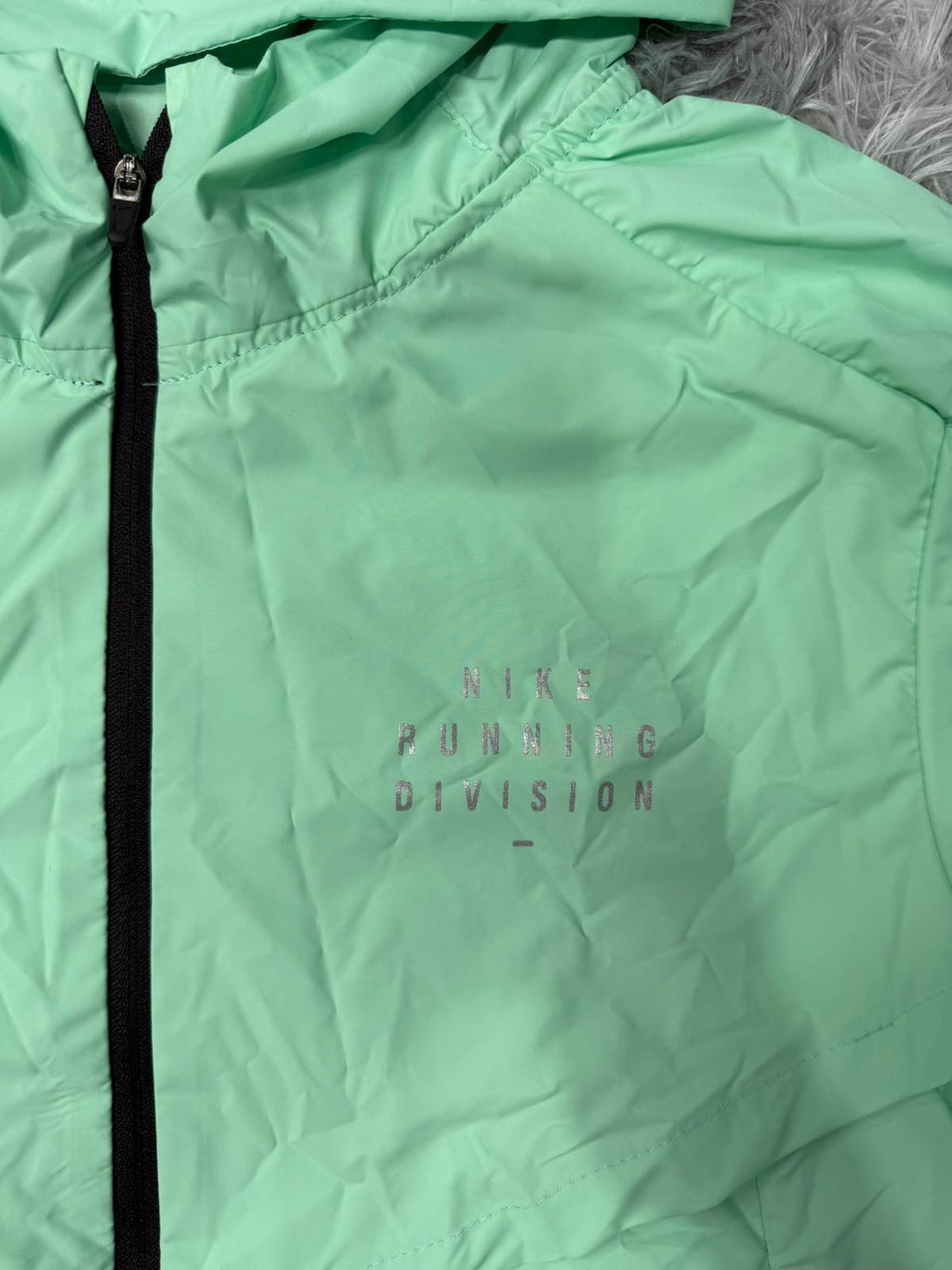 Veste Division Running