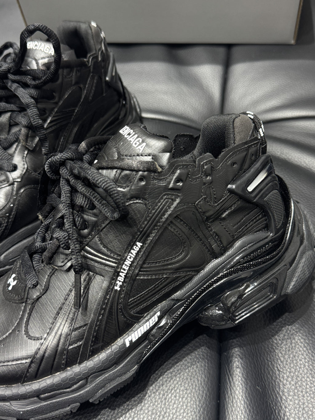 Balenciaga - Sneakers Runner