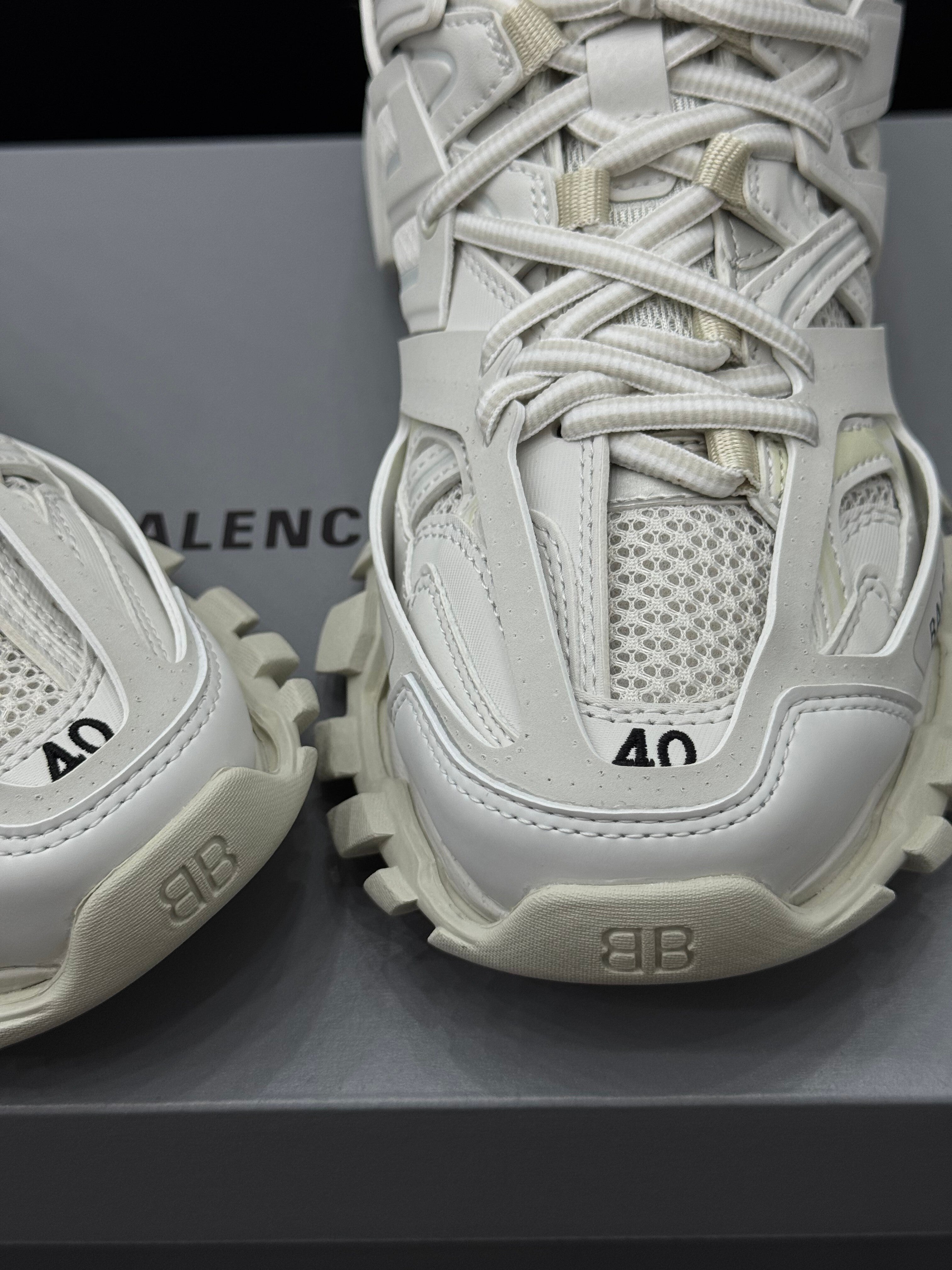 Balenciaga - Sneakers Track
