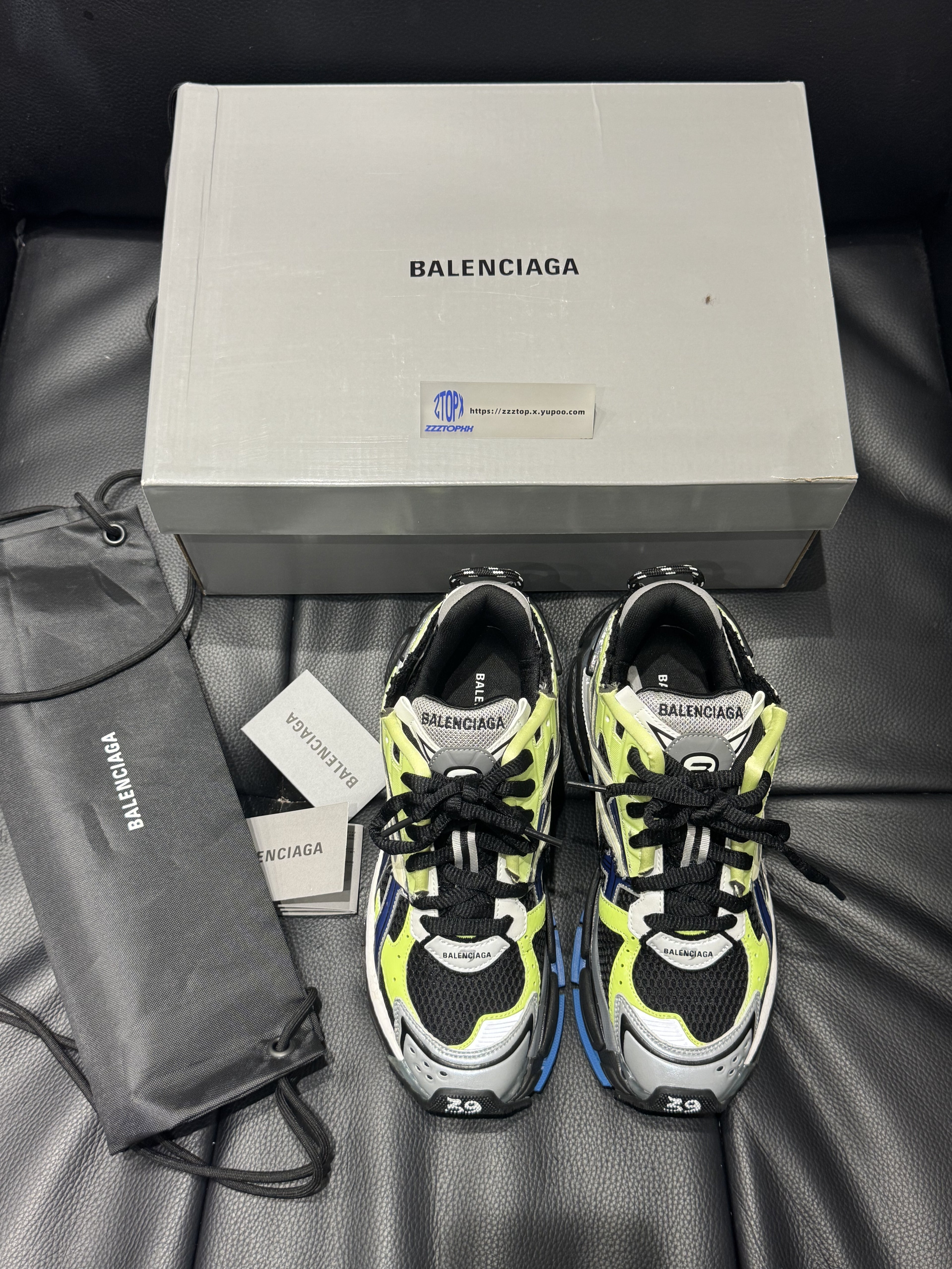 Balenciaga - Sneakers Runner