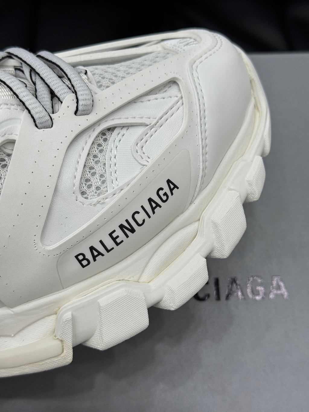 Balenciaga - Sneakers Track