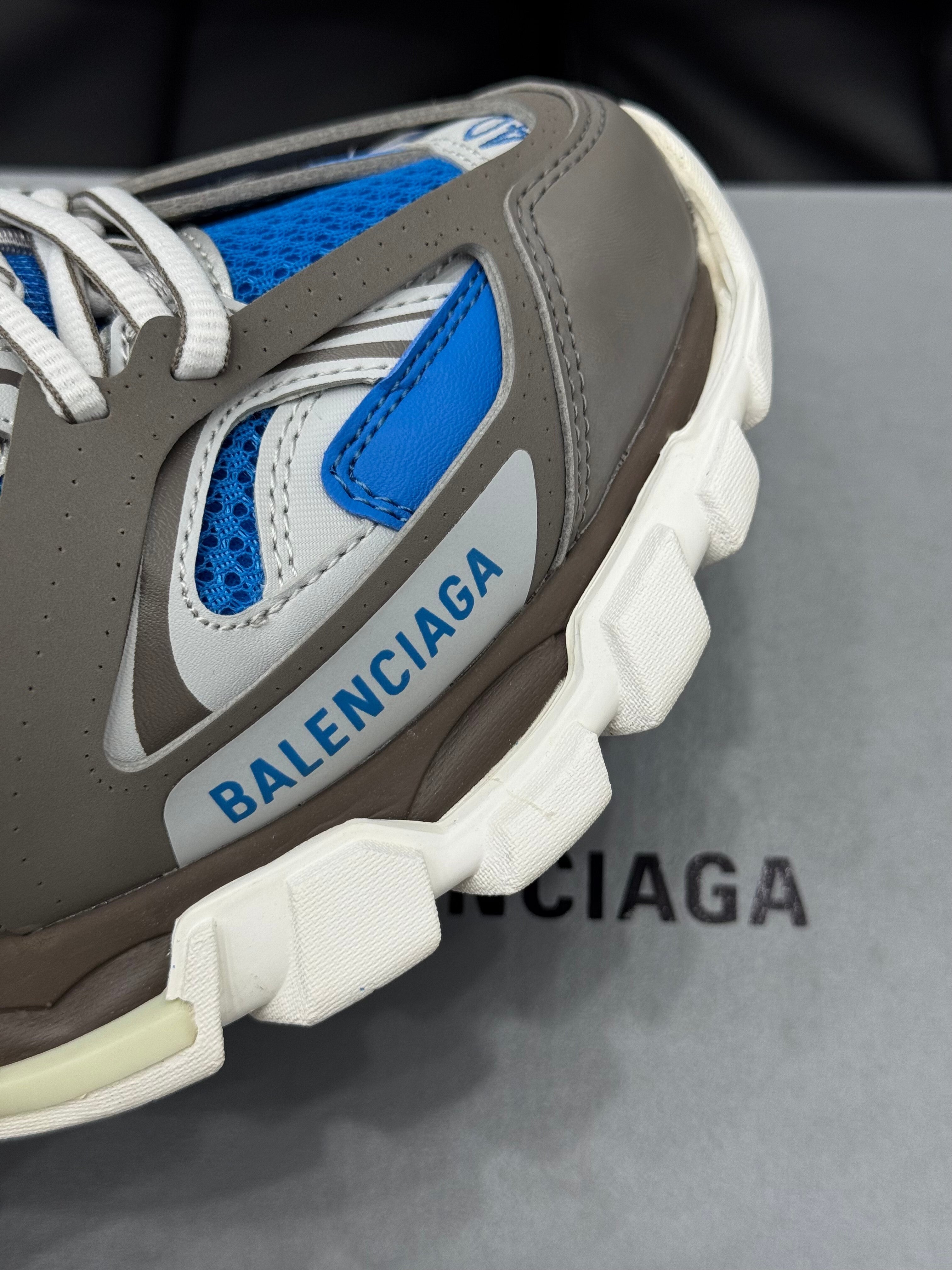 Balenciaga - Sneakers Track