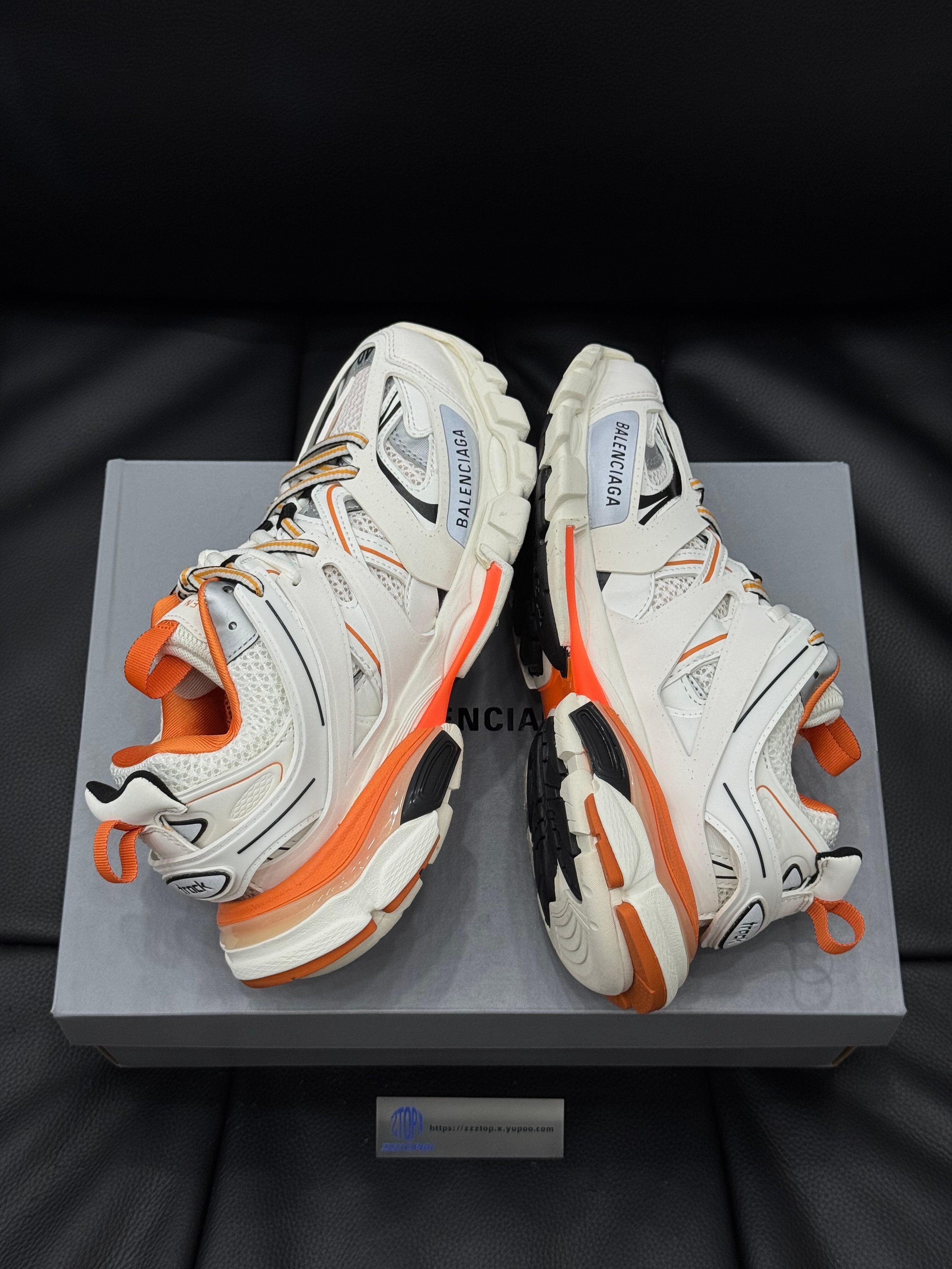 Balenciaga - Sneakers Track