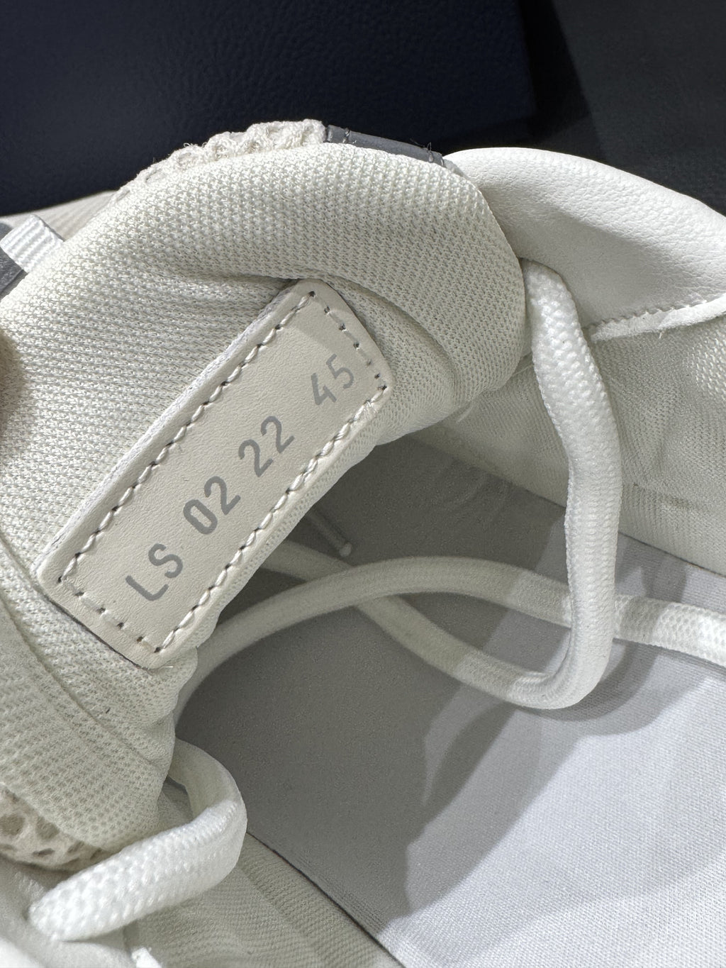 B22 white Dior sneakers