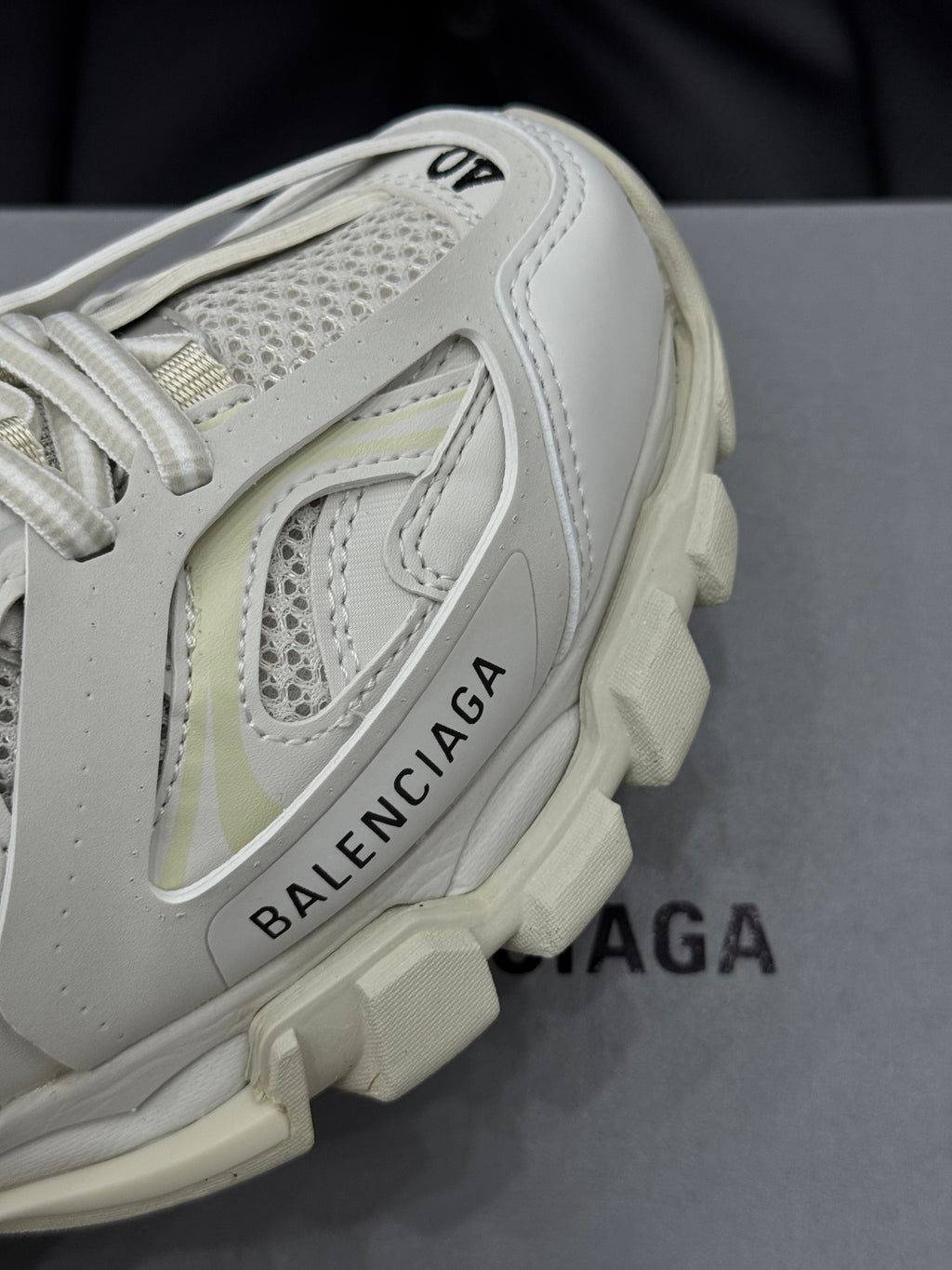 Balenciaga - Sneakers Track