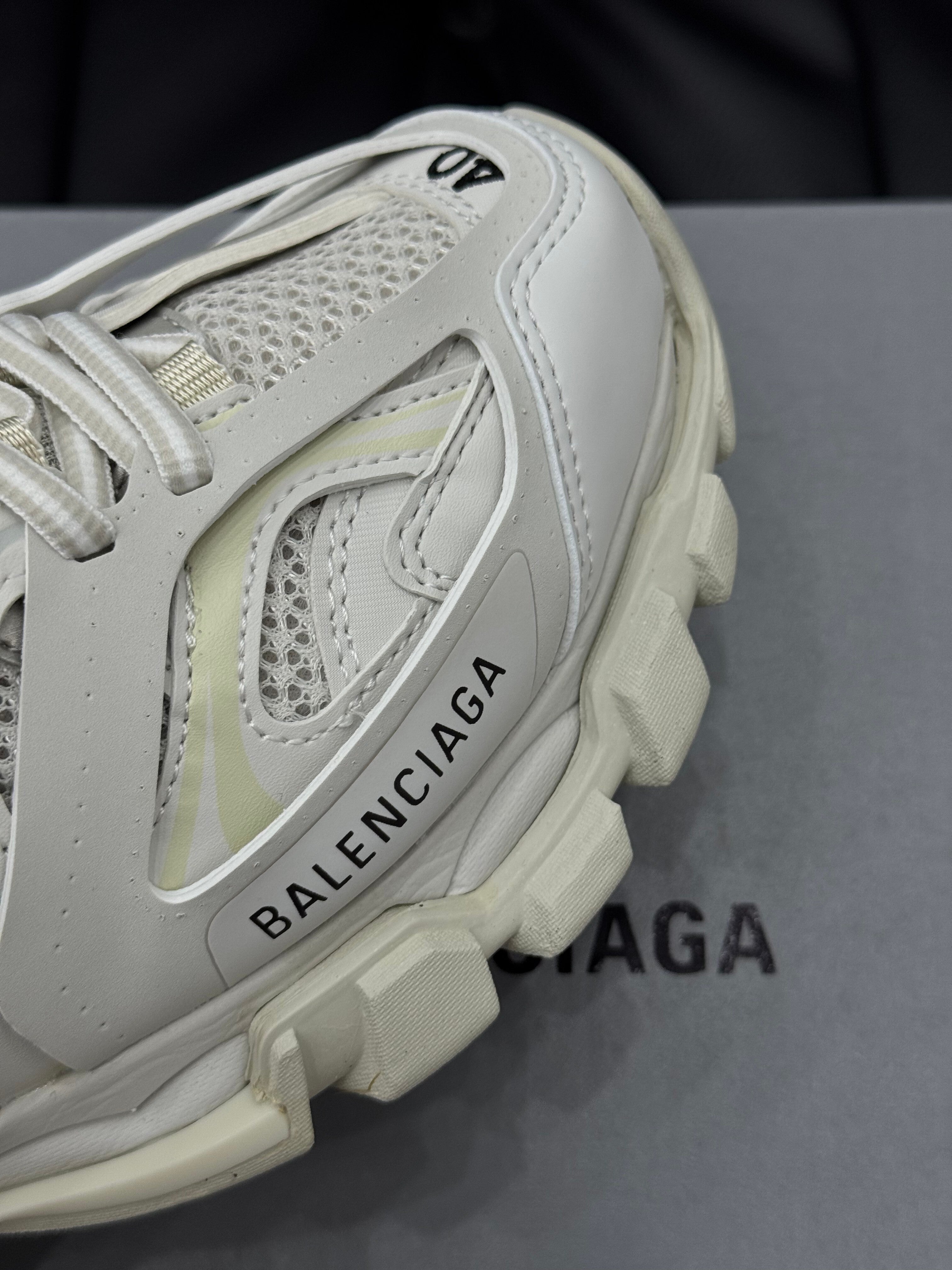 Balenciaga - Sneakers Track