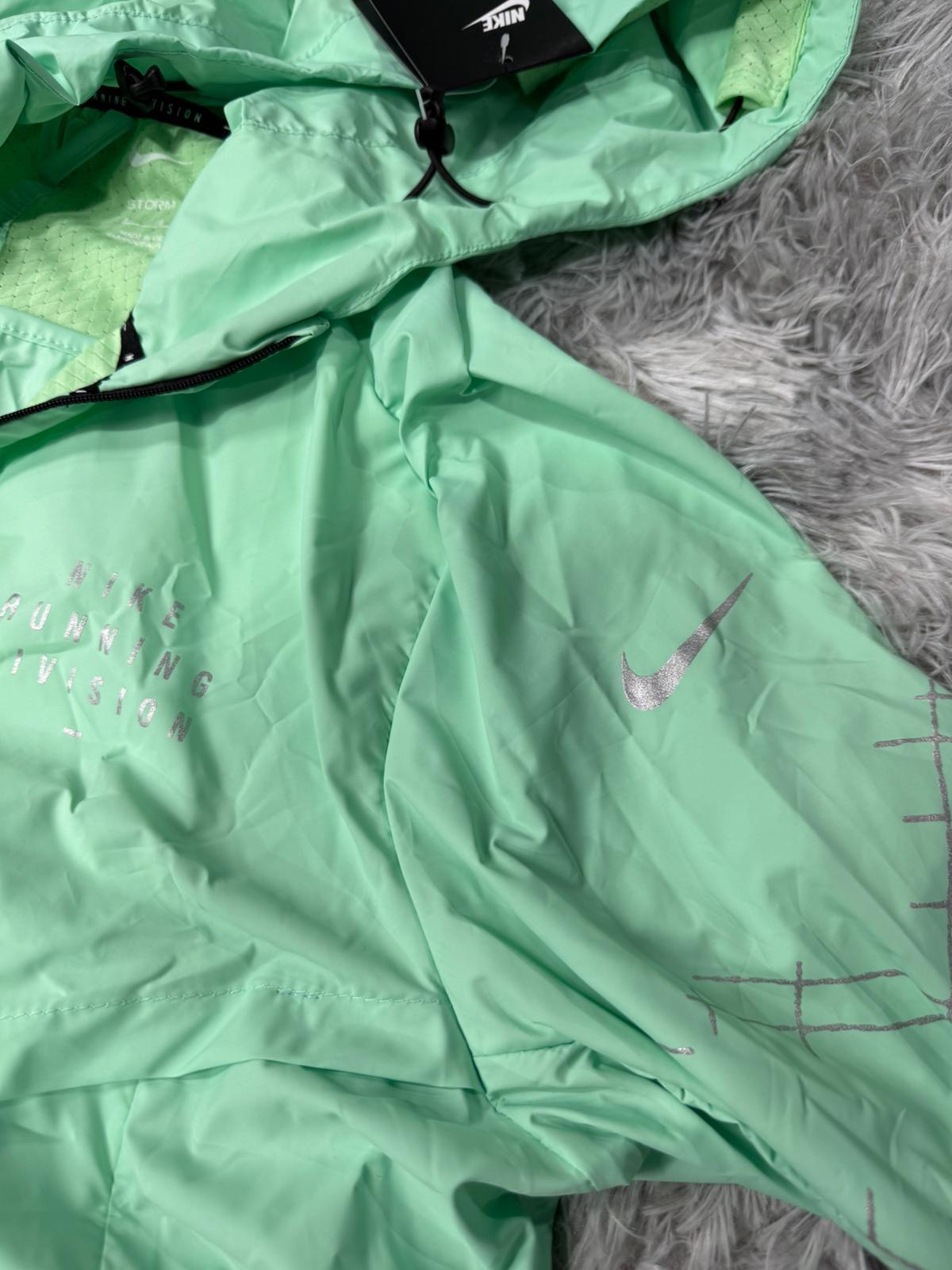 Veste Division Running