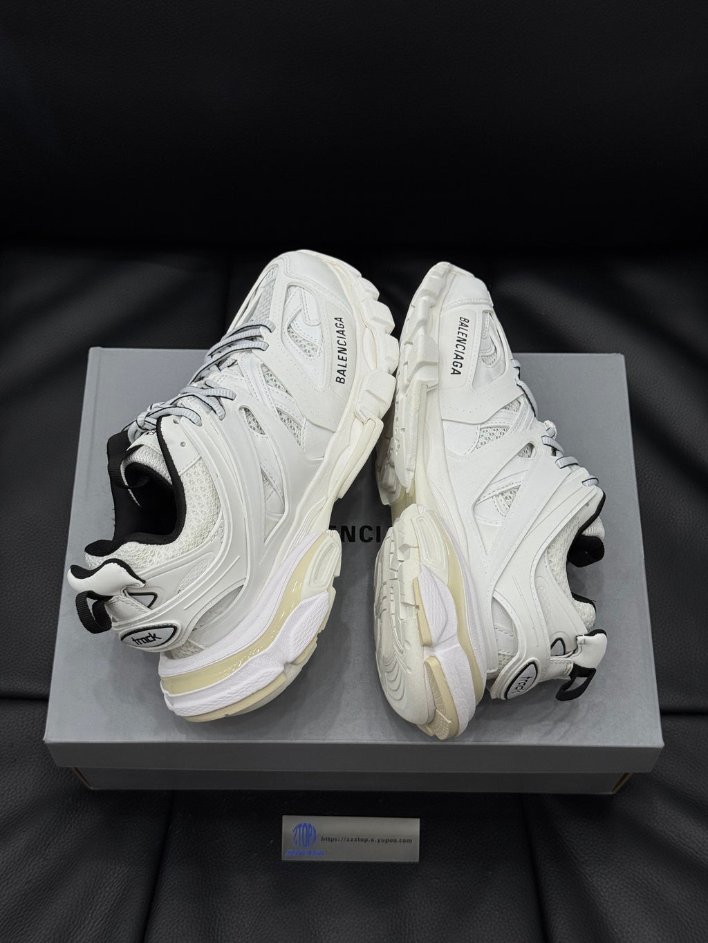 Balenciaga - Sneakers Track