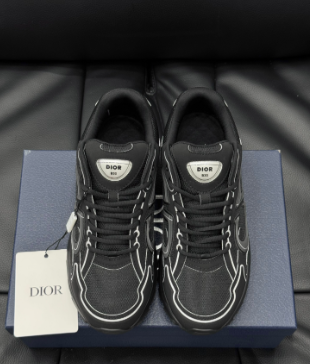 B30 Black Dior sneakers