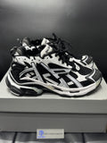 Balenciaga - Sneakers Runner