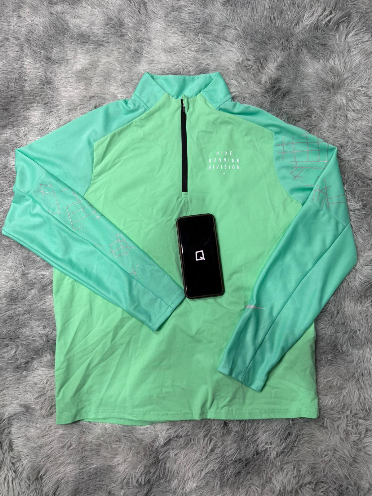 Pull Zip Division Vert