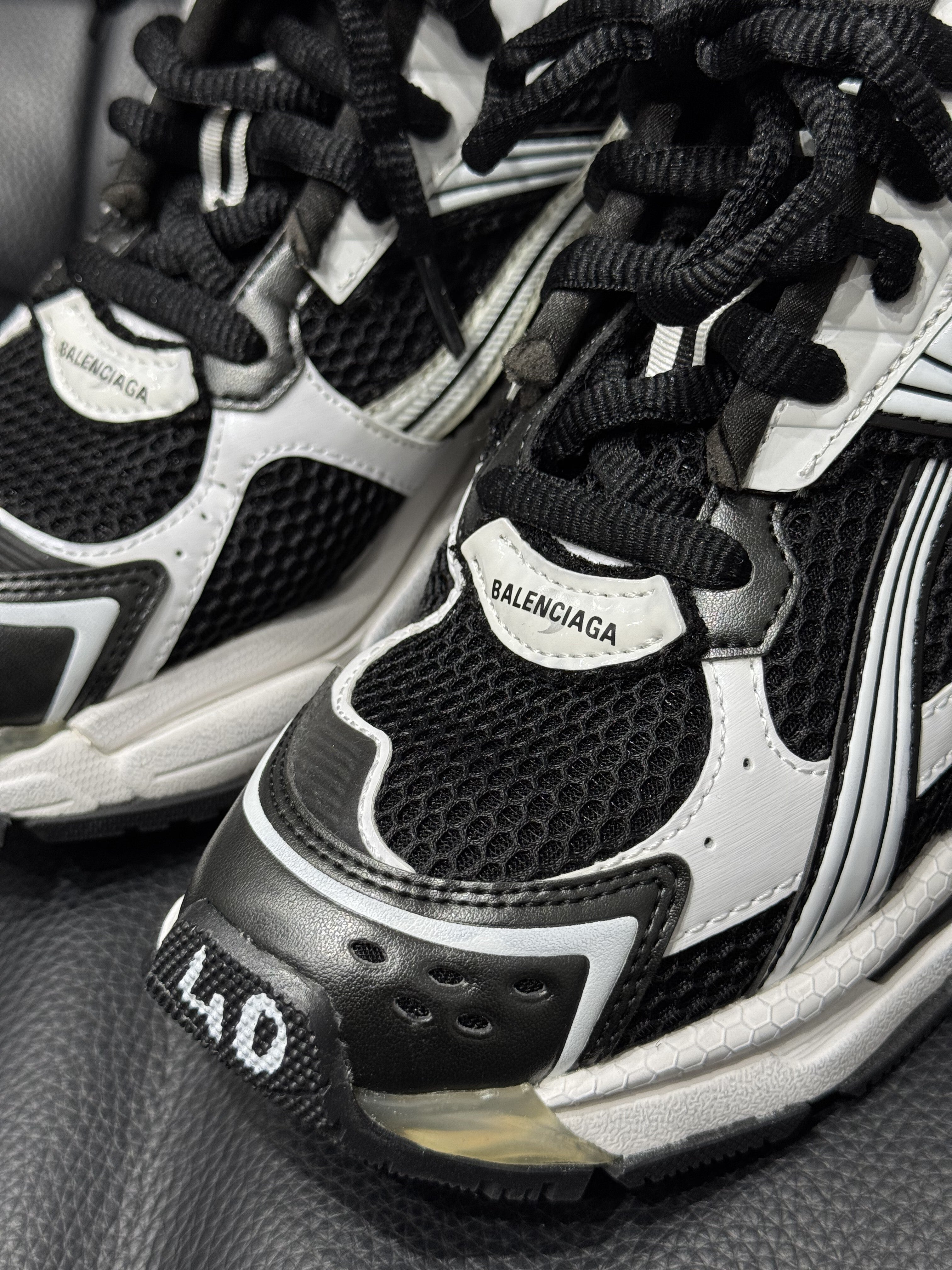 Balenciaga - Sneakers Runner