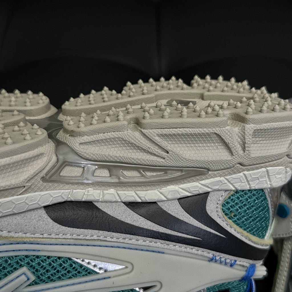 off white be right back